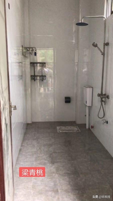 混凝土搅拌站设备更新换代：旧设备怎么处理最划算​